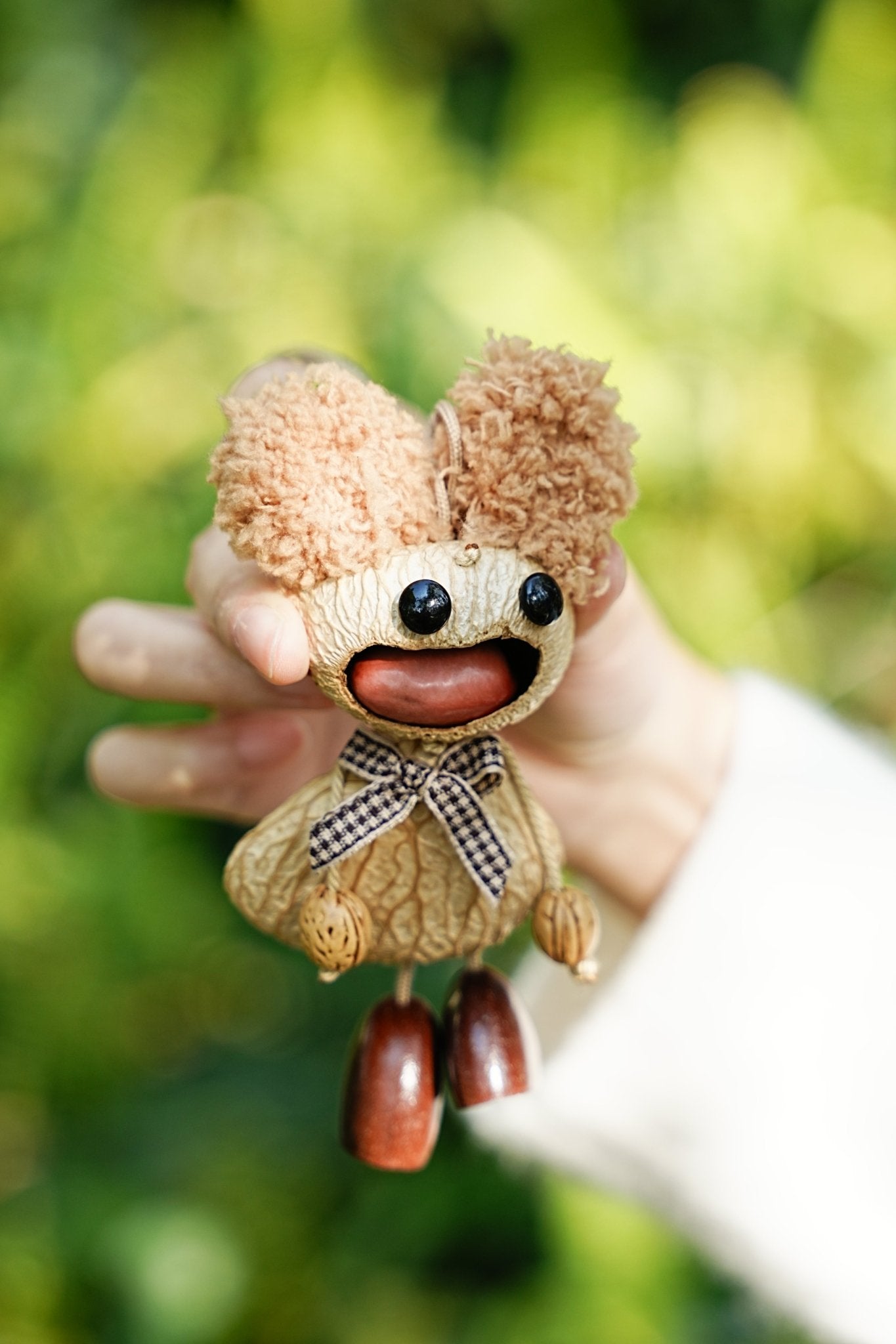 "The Chatterbox" - Funny Big-Mouth Nut Shell Doll with Fuzzy Ears